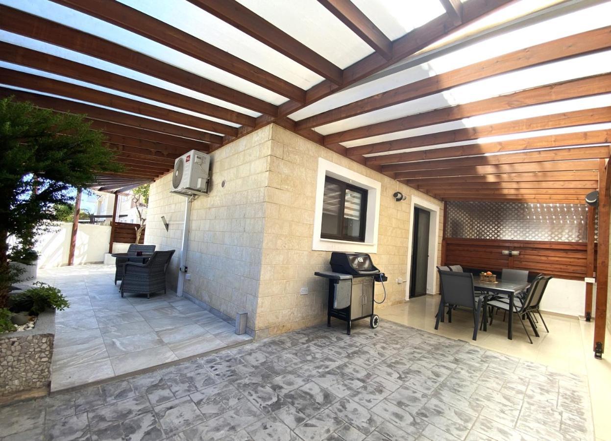 Kyklades Resort & Spa Paralimni Exterior foto